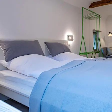 Landurlaub Mit Neugierigen Blicken In Den Pferdestall, Eingezaeuntem Garten, Kamin Und Sauna Hébergement de vacances *
