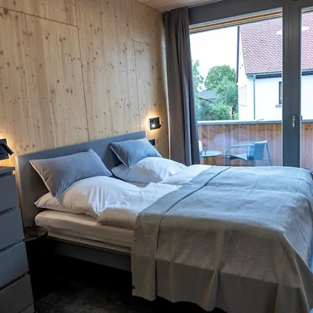 Landurlaub Mit Neugierigen Blicken In Den Pferdestall, Eingezaeuntem Garten, Kamin Und Sauna Hébergement de vacances Rot am See