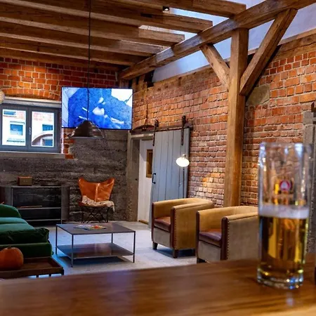 Tatil Evi Landurlaub Mit Neugierigen Blicken In Den Pferdestall, Eingezaeuntem Garten, Kamin Und Sauna *