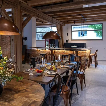 Landurlaub Mit Neugierigen Blicken In Den Pferdestall, Eingezaeuntem Garten, Kamin Und Sauna Rot am See